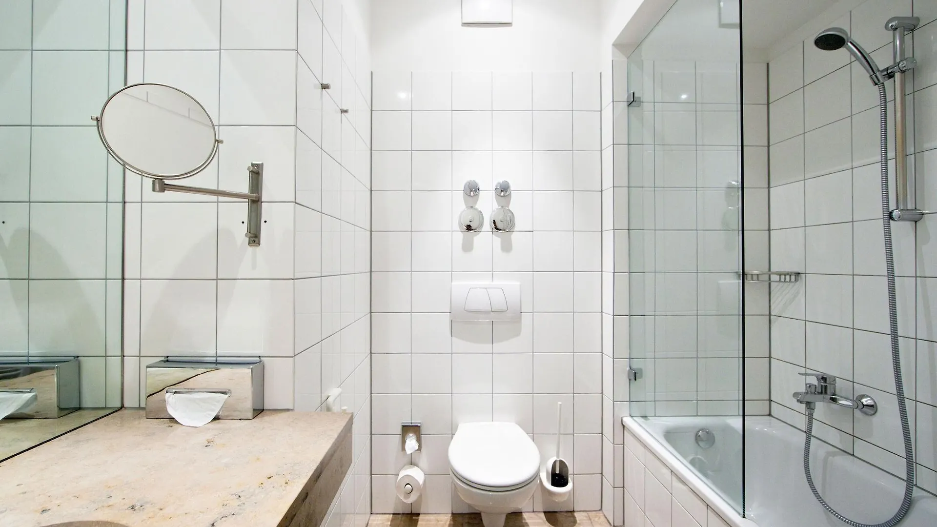 Burns Art Hotel Dusseldorf