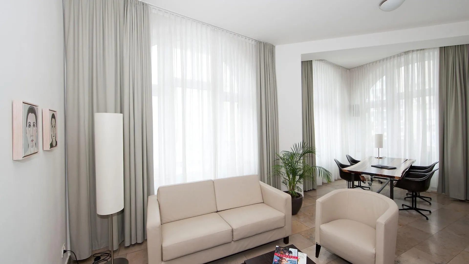 Burns Art Hotel Dusseldorf