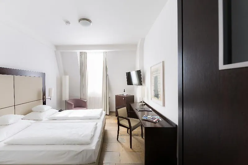 Burns Art Hotel Dusseldorf